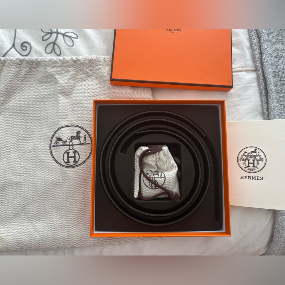 SOLD Hermes 24MM Calfskin belt w/ Caleche 24 women’s Buckle 05 Argent - New Tags